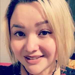 Meet your Posher, Lisette